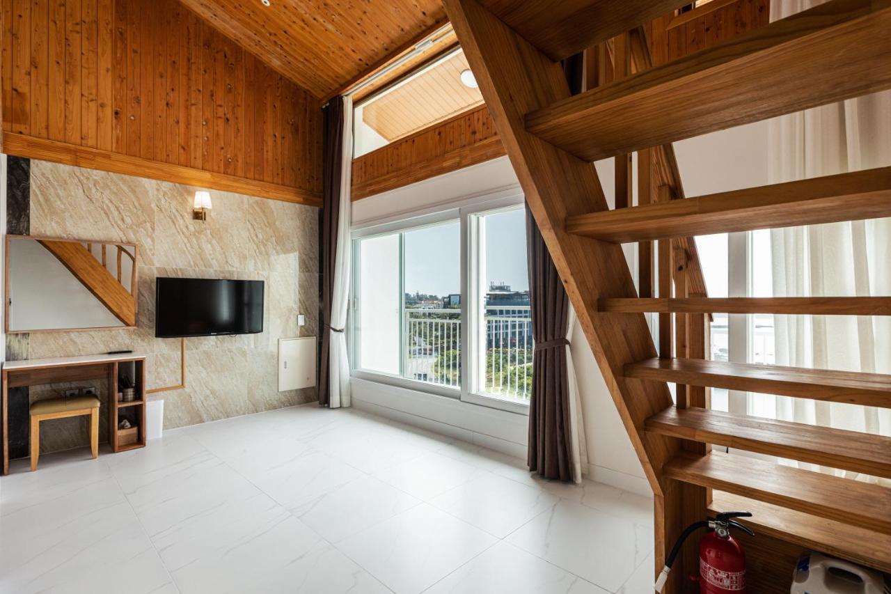 Aewol Oceanstay Jeju Esterno foto
