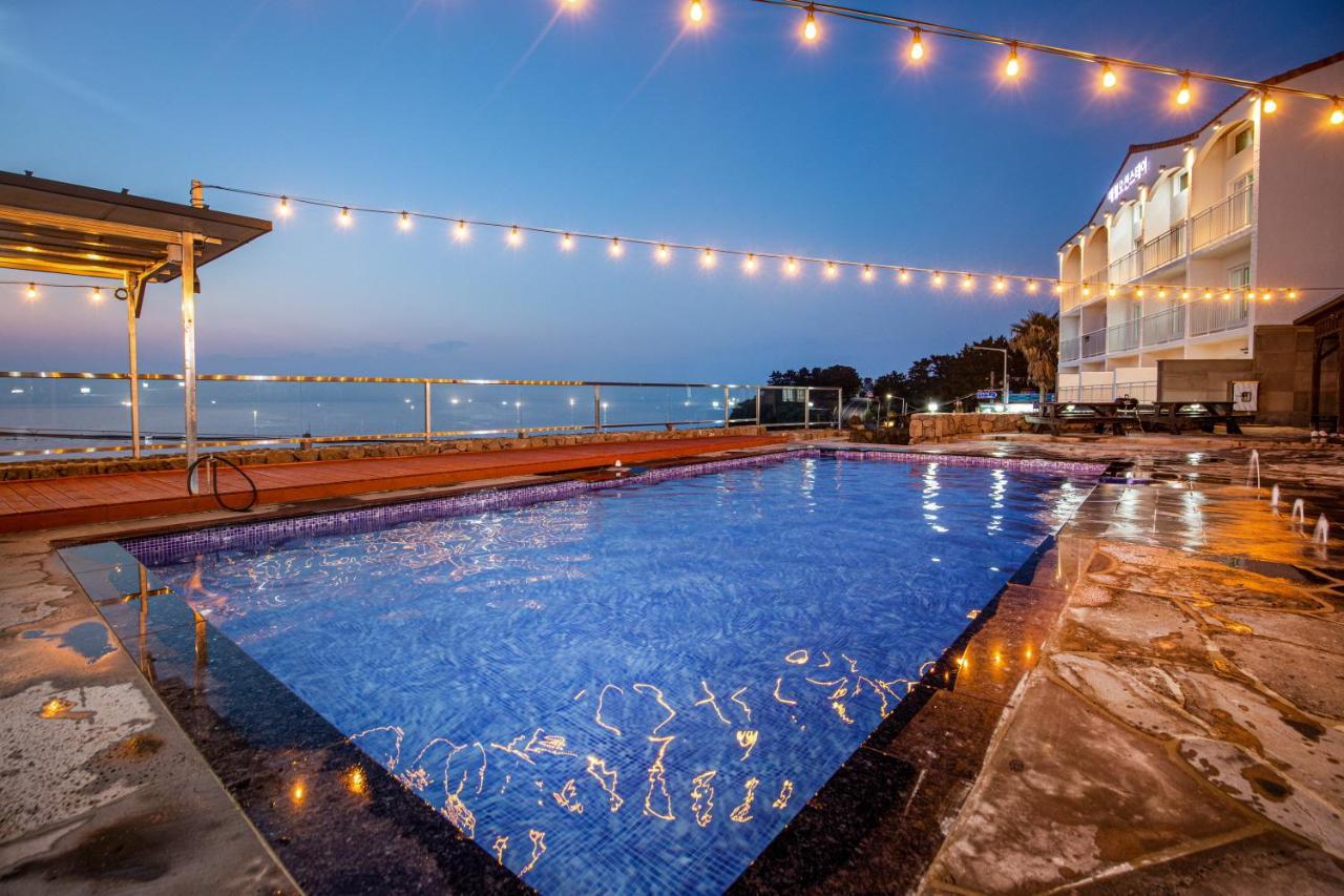 Aewol Oceanstay Jeju Esterno foto