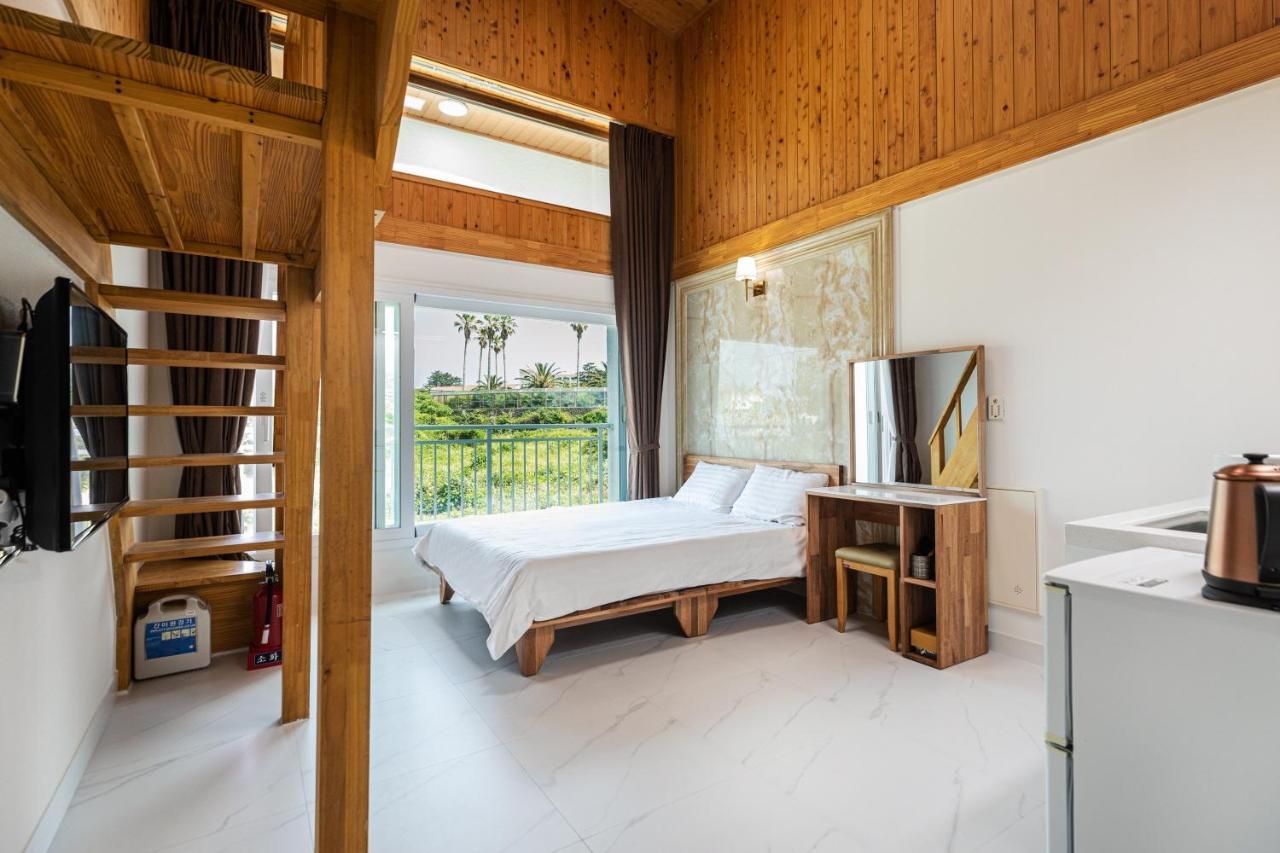 Aewol Oceanstay Jeju Esterno foto