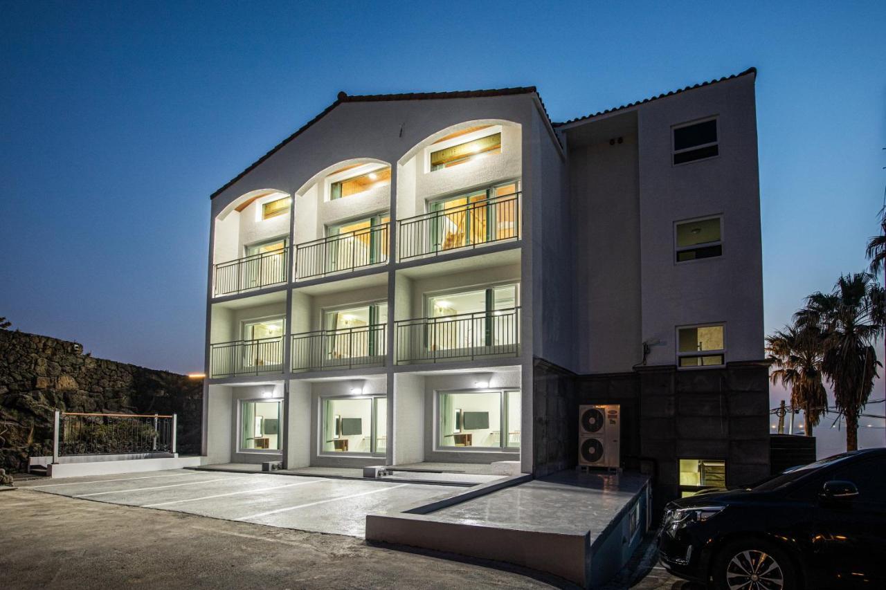 Aewol Oceanstay Jeju Esterno foto