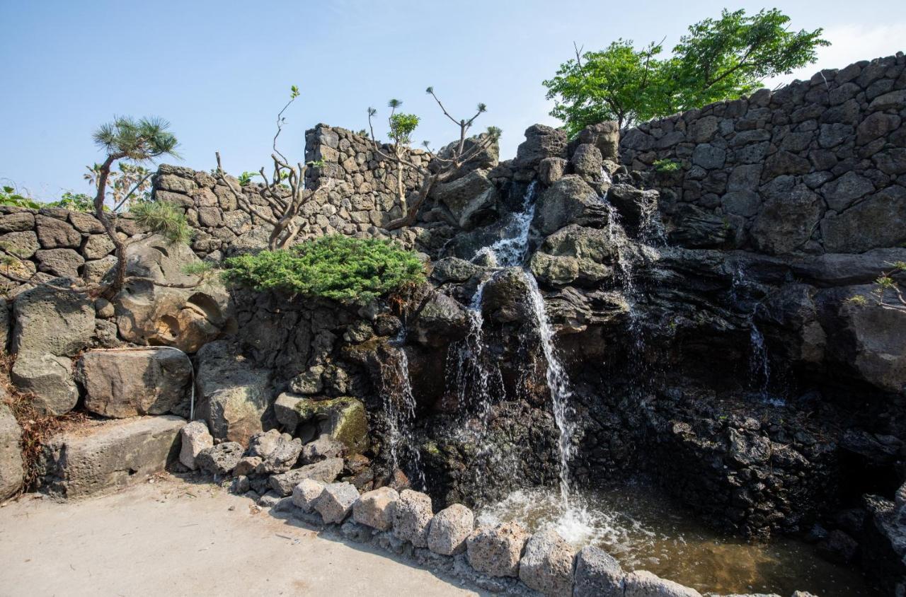 Aewol Oceanstay Jeju Esterno foto
