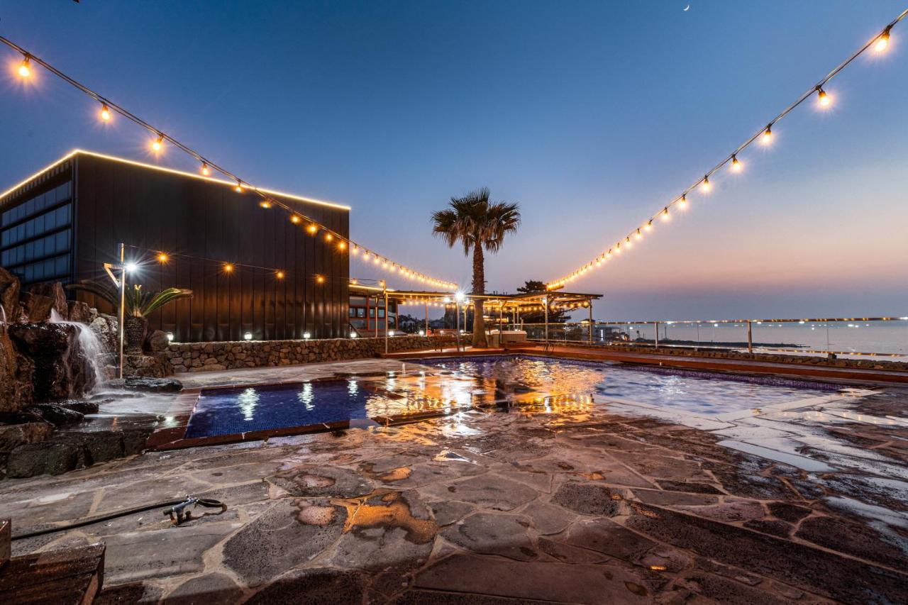 Aewol Oceanstay Jeju Esterno foto