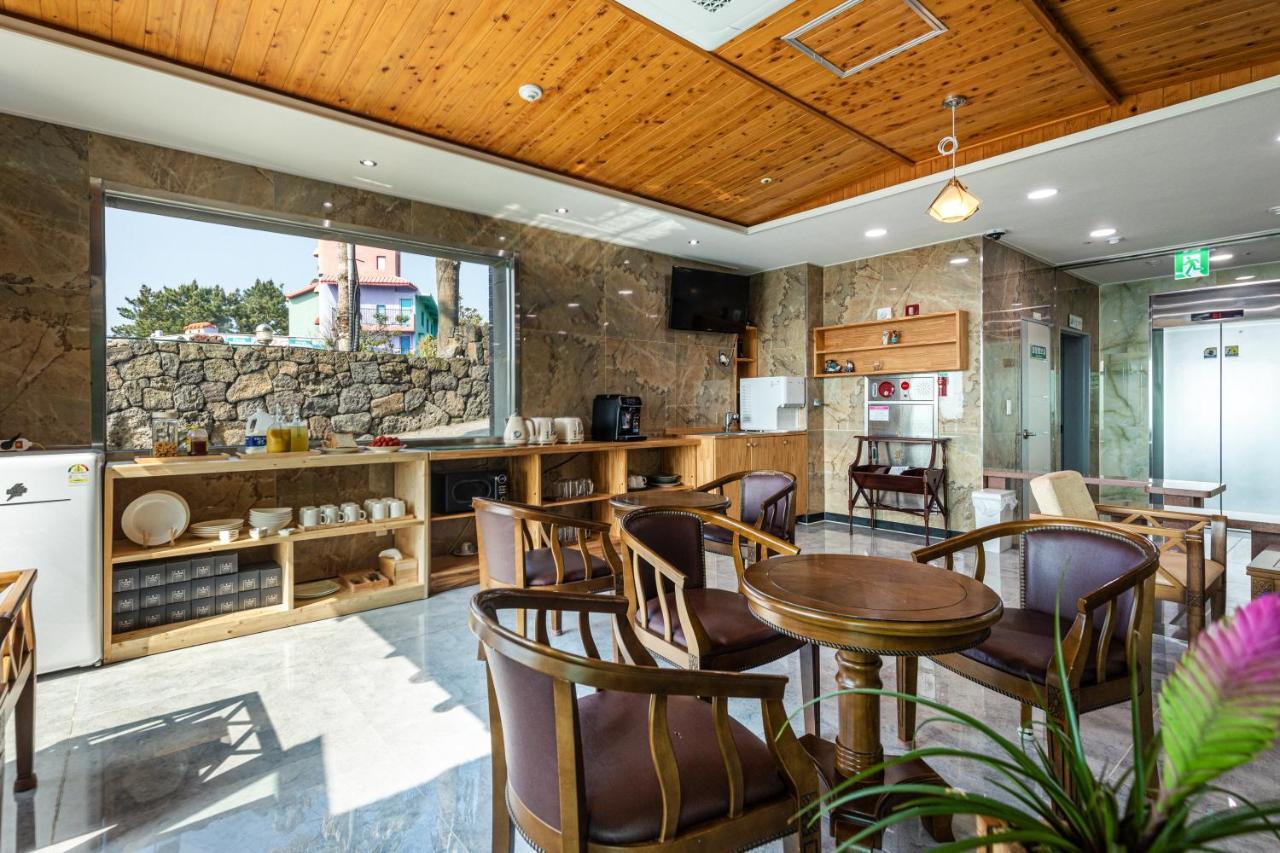 Aewol Oceanstay Jeju Esterno foto